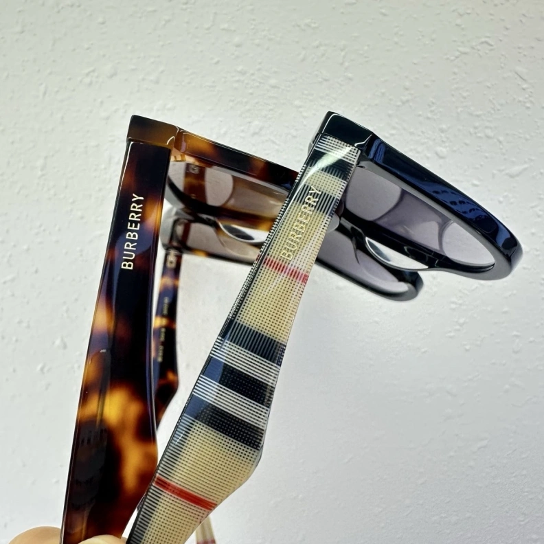 UrbanStyle Bxrbxrry Sunglasses 250015
