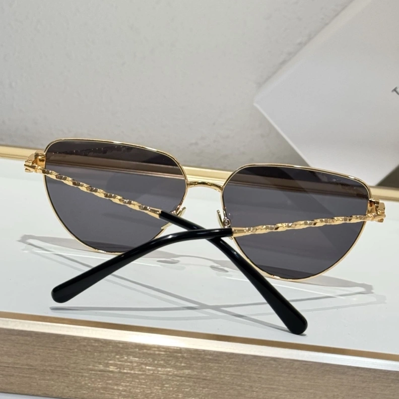 Sleek Othxr Sunglasses 253883