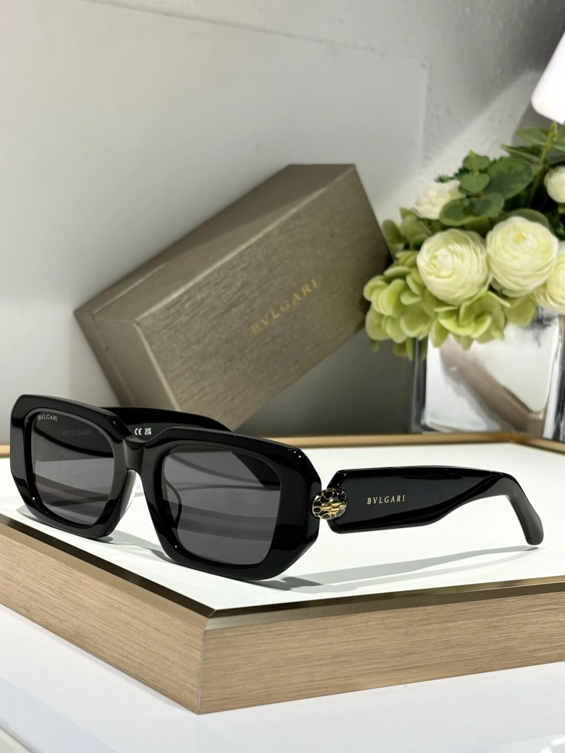 Othxr Sunglasses ModernLook 253884