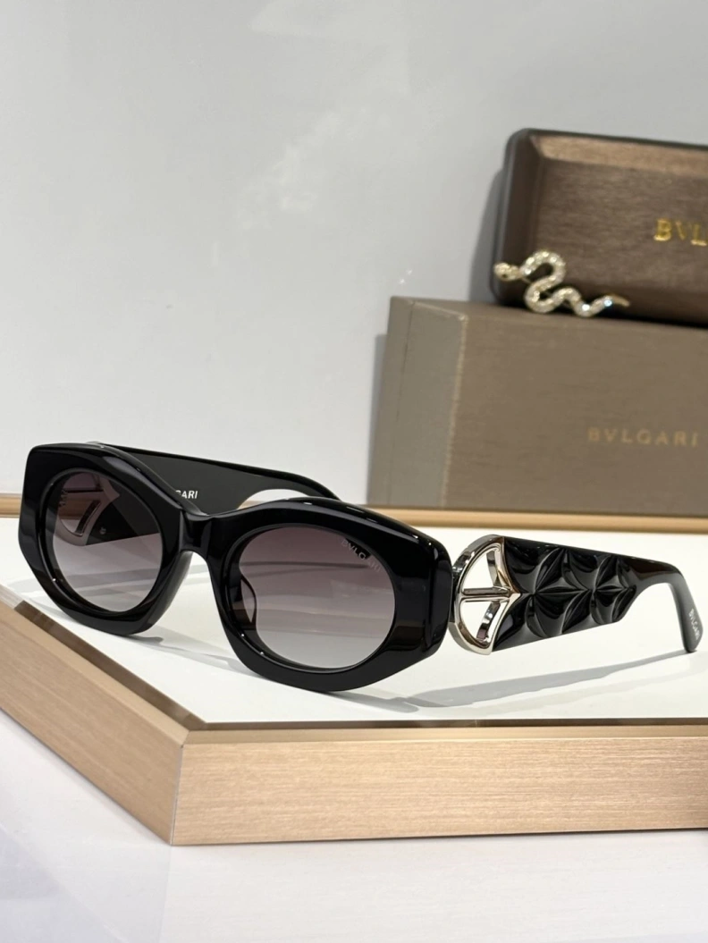 Trendsetting Othxr Sunglasses 253890