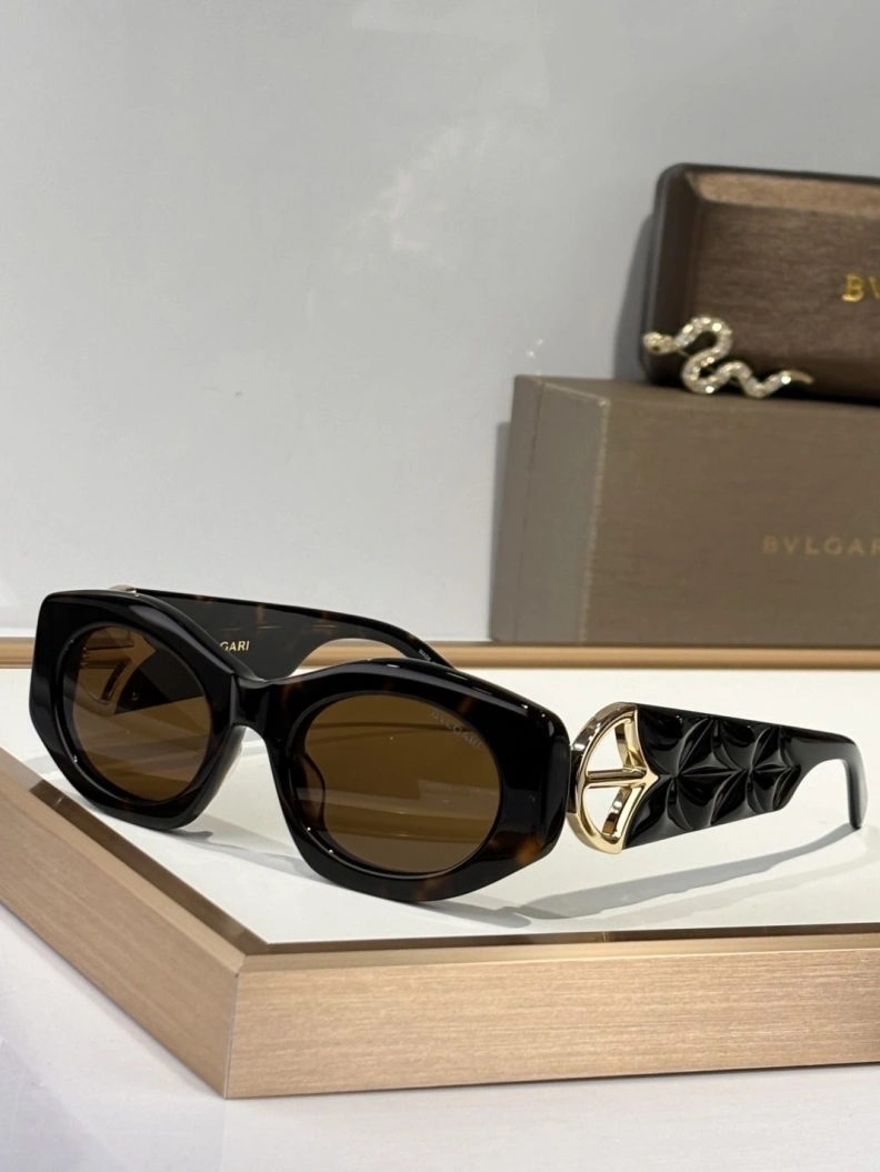 Trendsetting Othxr Sunglasses 253890