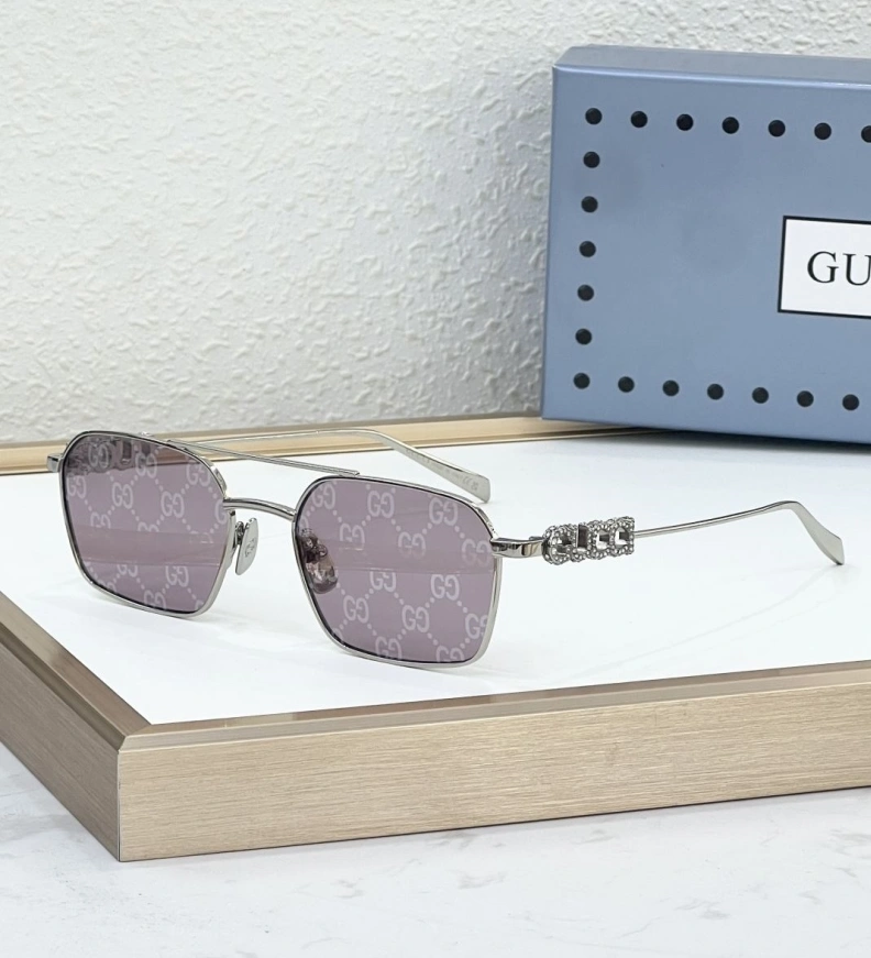 Gxccx Sunglasses WellDesigned 252042