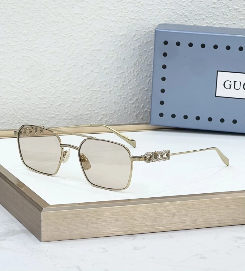 Gxccx Sunglasses WellDesigned 252042