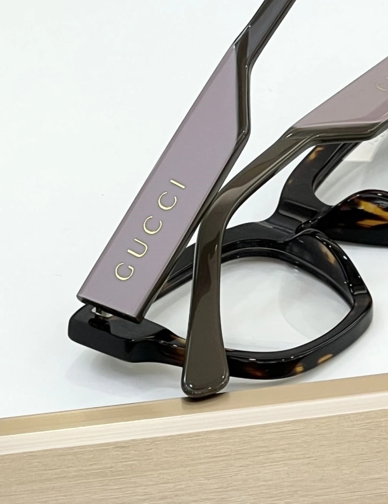 Bright Gxccx Sunglasses 252048