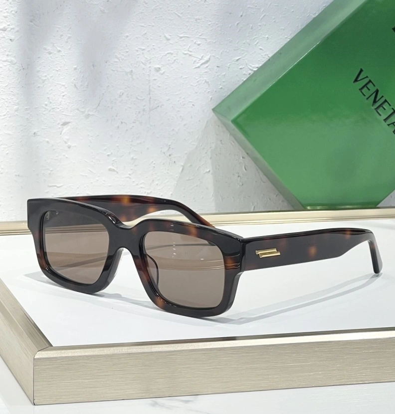 Fashionable Bxttxga Vxnxta Sunglasses 250068