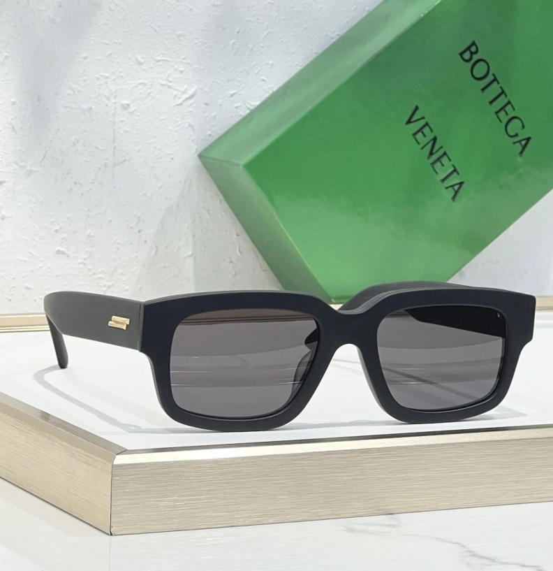 Fashionable Bxttxga Vxnxta Sunglasses 250068