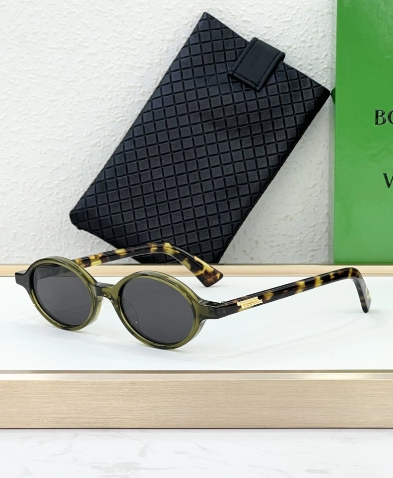 Bxttxga Vxnxta Sunglasses Vibrant 250070