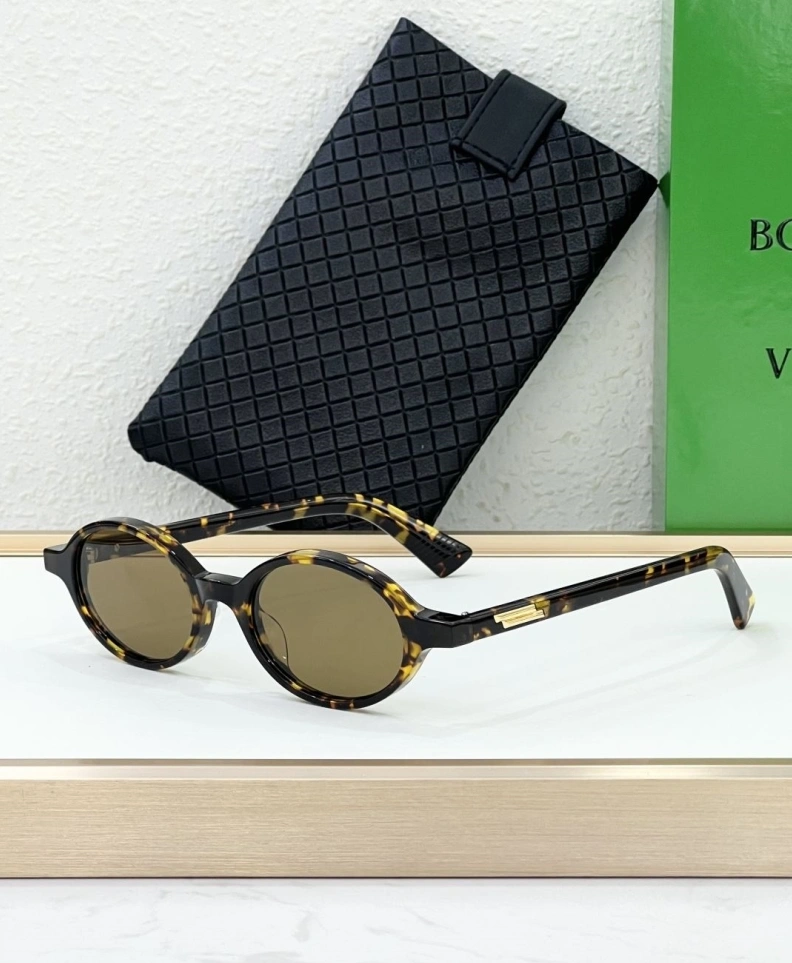 Bxttxga Vxnxta Sunglasses Vibrant 250070