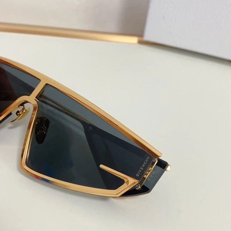Elegant Othxr Sunglasses 253825