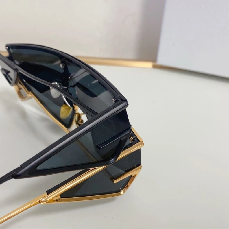 Elegant Othxr Sunglasses 253825