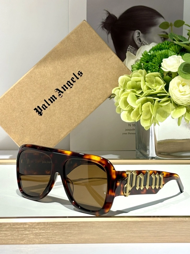 Trendy Othxr Sunglasses 253822