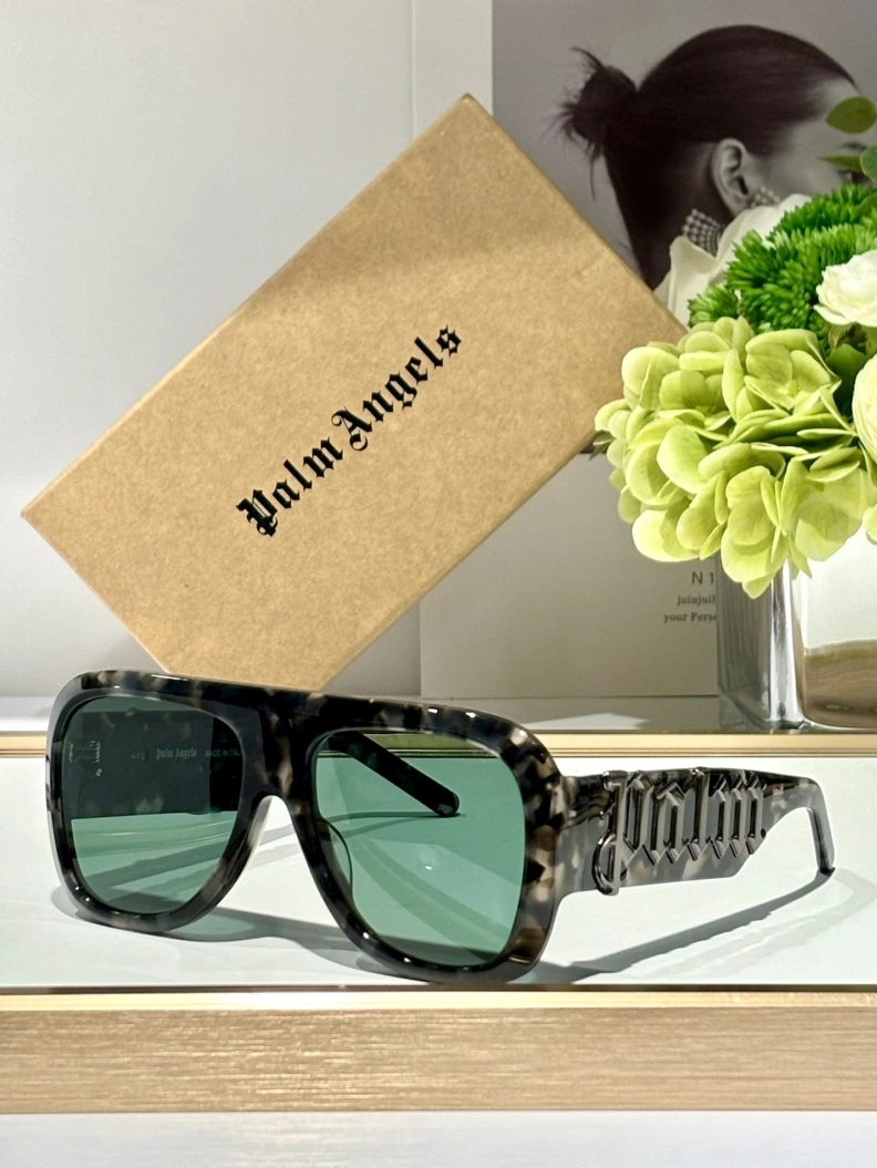 Trendy Othxr Sunglasses 253822