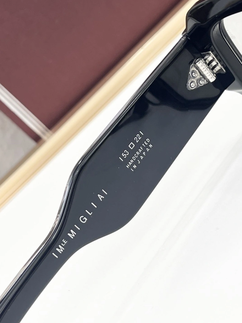 Sleek Othxr Sunglasses 253821