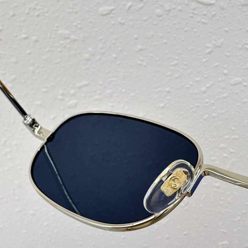 Gxccx Sunglasses Trendsetting 252045