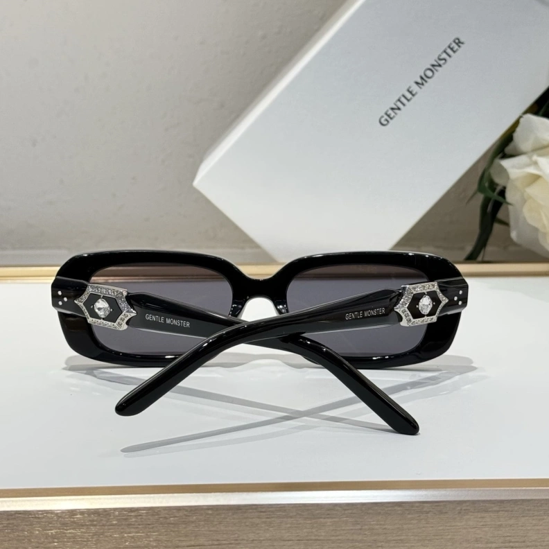Sophisticated Othxr Sunglasses 253809