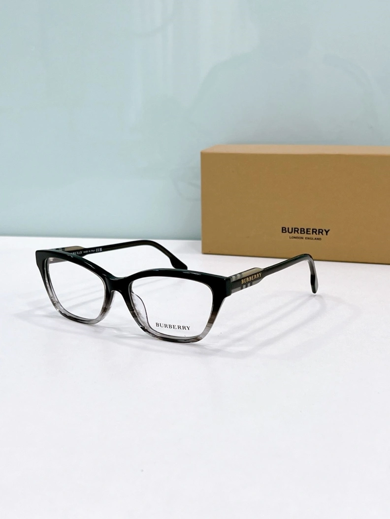 Soft Bxrbxrry Sunglasses 250009