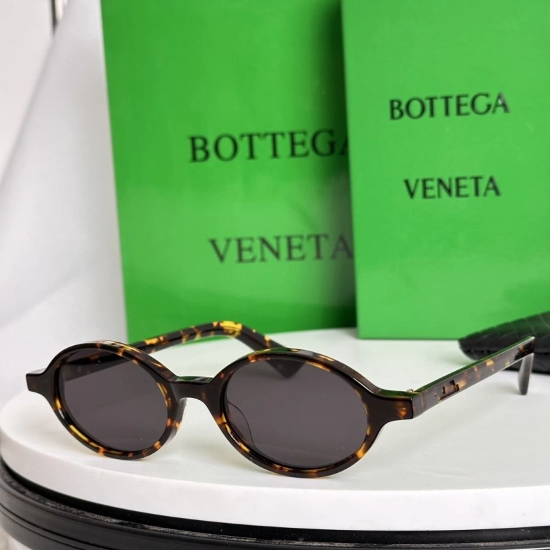 Modern Bxttxga Vxnxta Sunglasses 250065