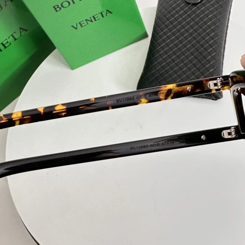 Affordable Bxttxga Vxnxta Sunglasses 250064