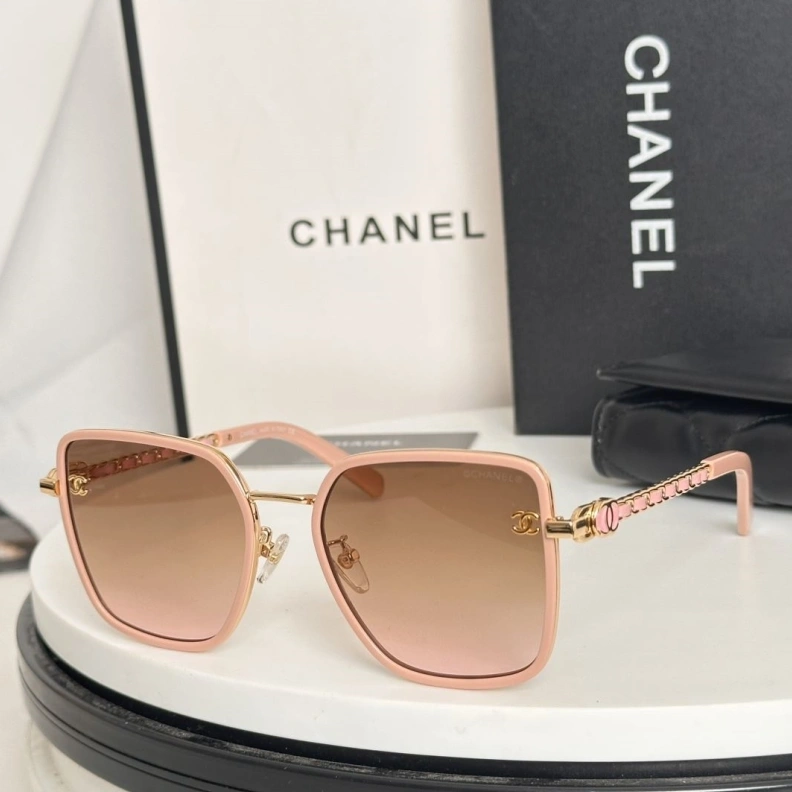 Minimalist Chxnxl Sunglasses 250856