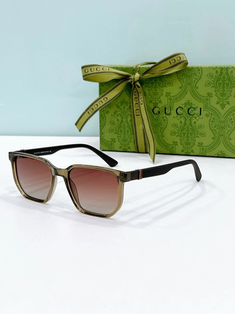 Bold Gxccx Sunglasses 252064