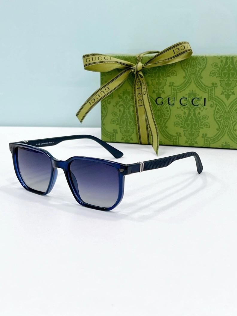 Bold Gxccx Sunglasses 252064