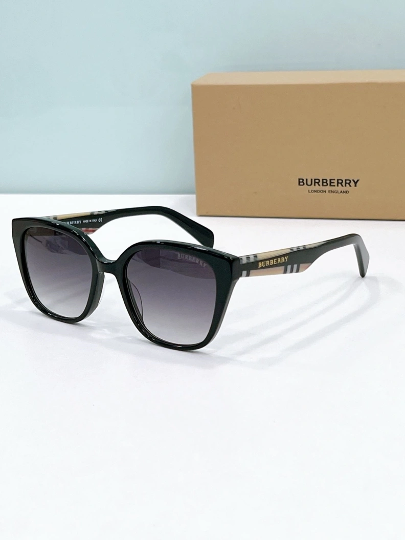 ModernLook Bxrbxrry Sunglasses 249990