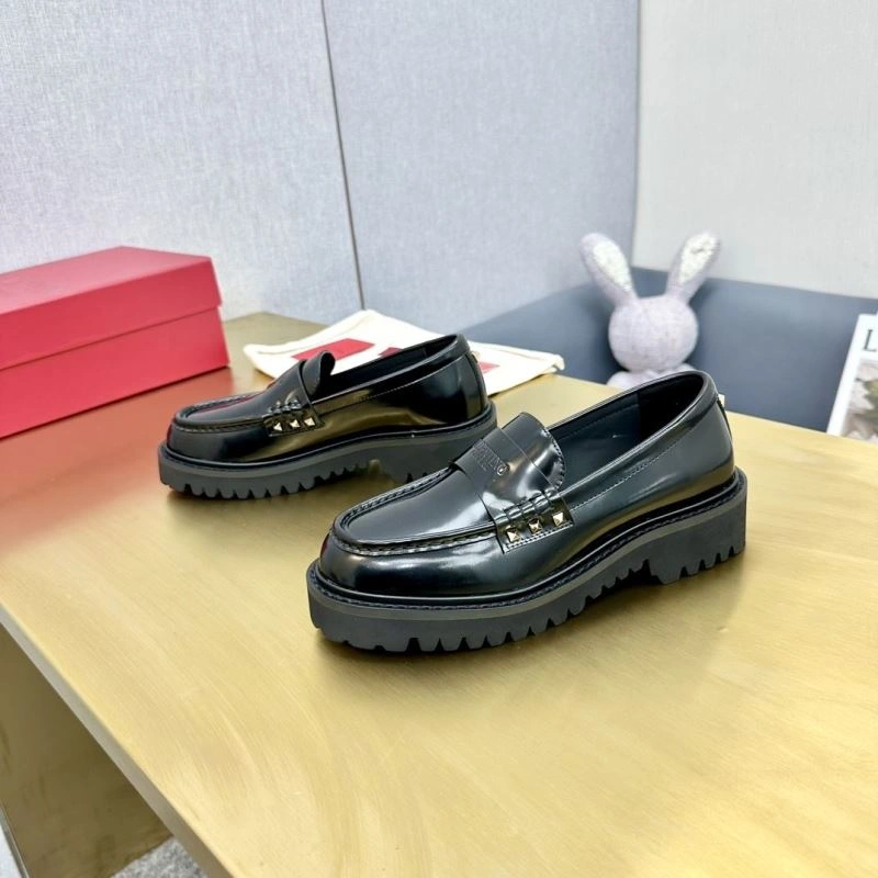 Resilient Vxlxntino Leather Shoes 232655