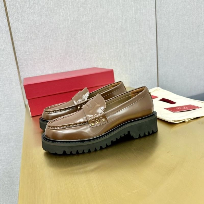 Lightweight Vxlxntino Leather Shoes 232654