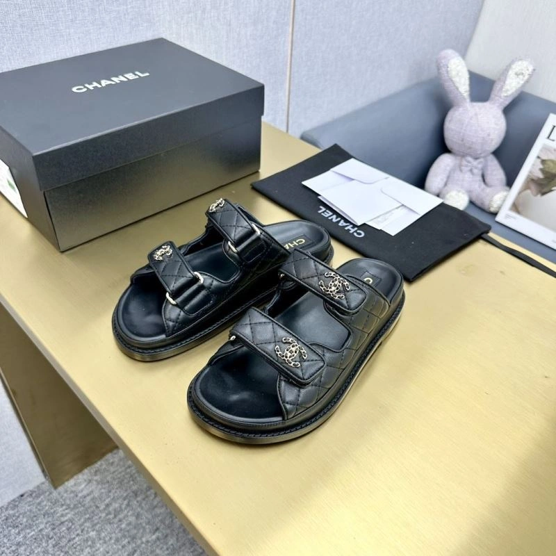 Chxnxl Slippers ModernLook 132391