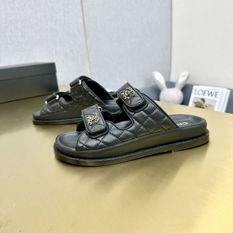 Chxnxl Slippers ModernLook 132391