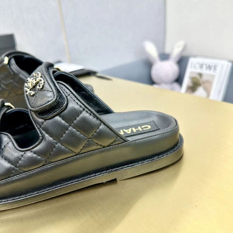 Chxnxl Slippers ModernLook 132391
