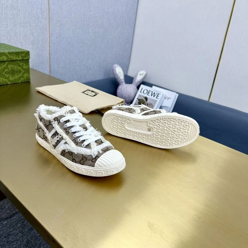 Bright Gxccx Sneakers 165324