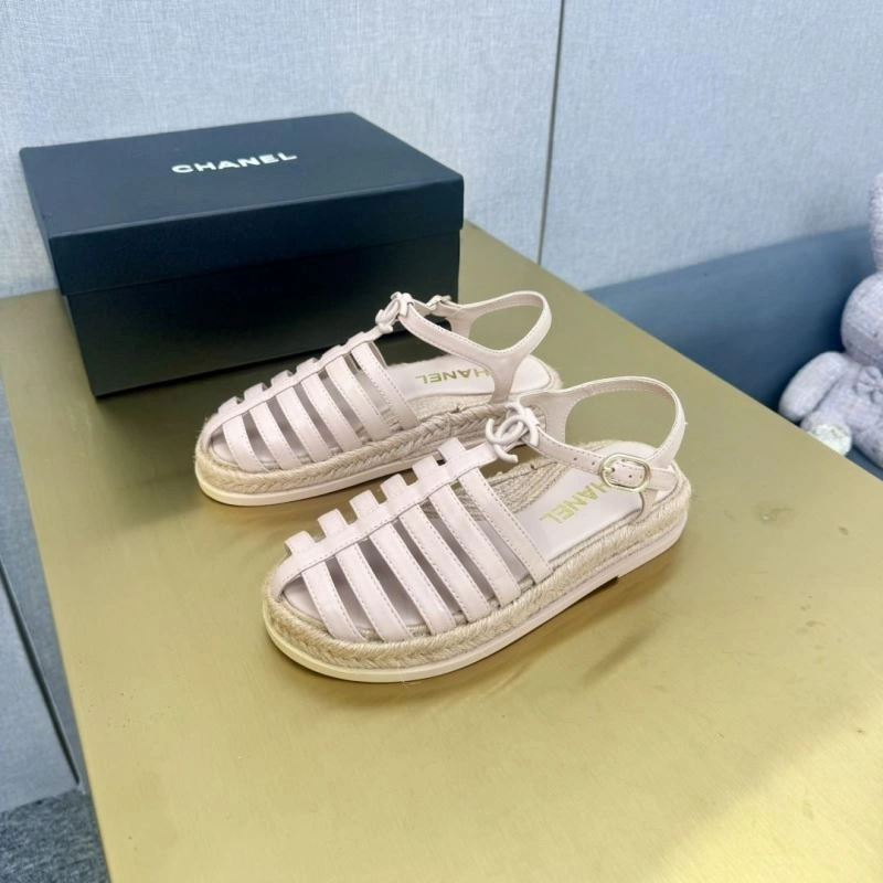 Compact Chxnxl Sandals 132381