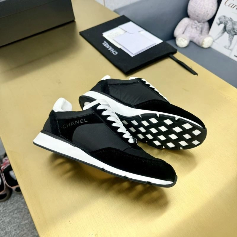 Compact Chxnxl Slippers 132359