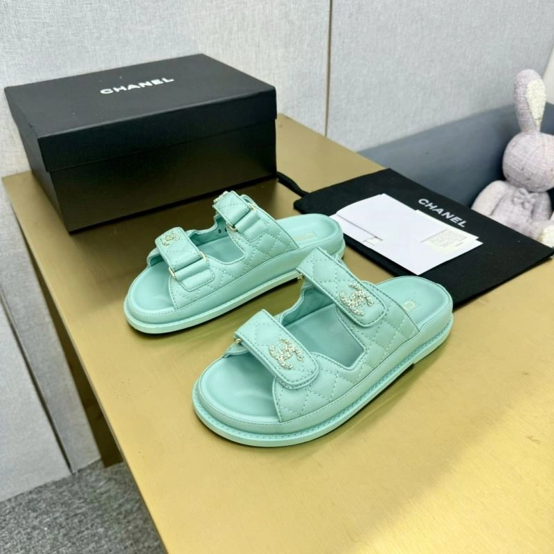 NewStyle Chxnxl Slippers 132345
