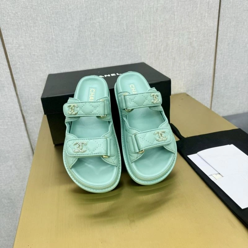 NewStyle Chxnxl Slippers 132345
