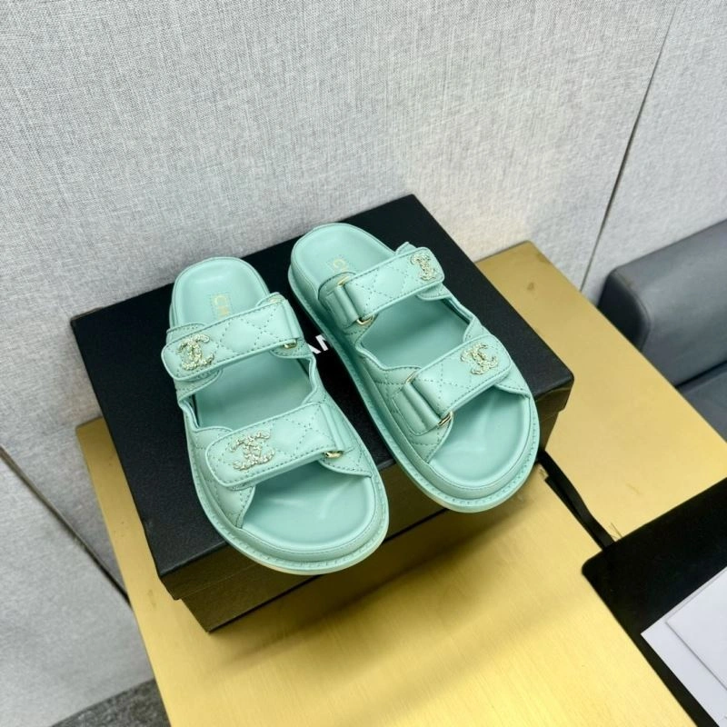 NewStyle Chxnxl Slippers 132345