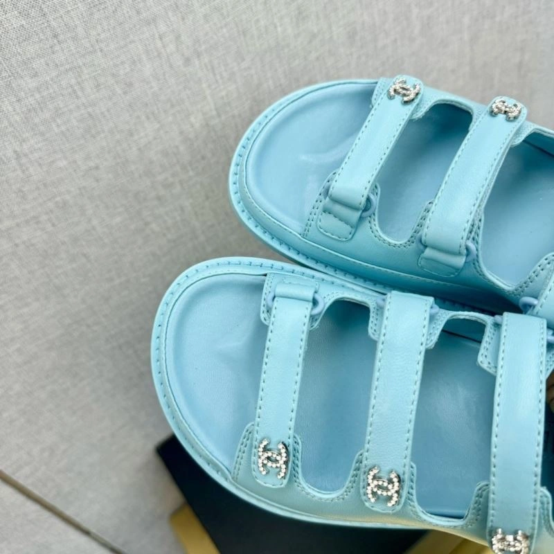 Chxnxl Slippers Vibrant 132344