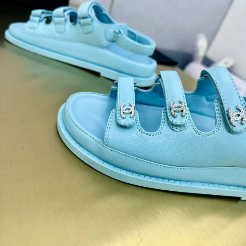 Chxnxl Slippers Vibrant 132344