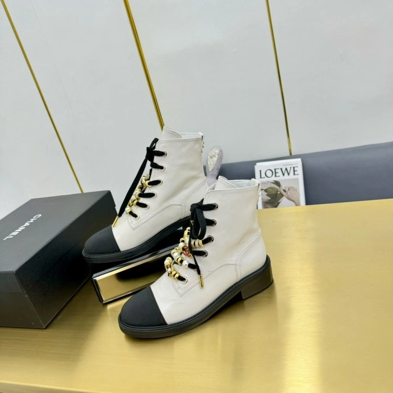 Classic Chxnxl Leather Shoes 126735