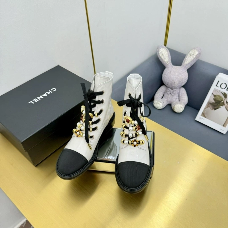 Classic Chxnxl Leather Shoes 126735