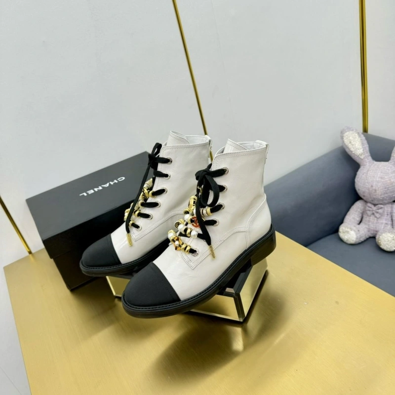 Classic Chxnxl Leather Shoes 126735