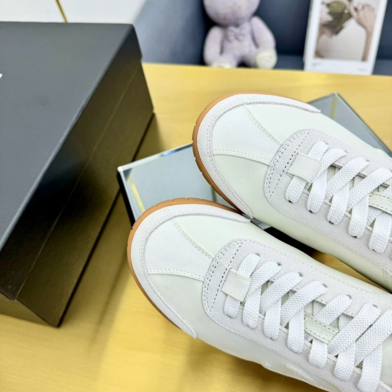 Timeless Chxnxl Casual Shoes 126902