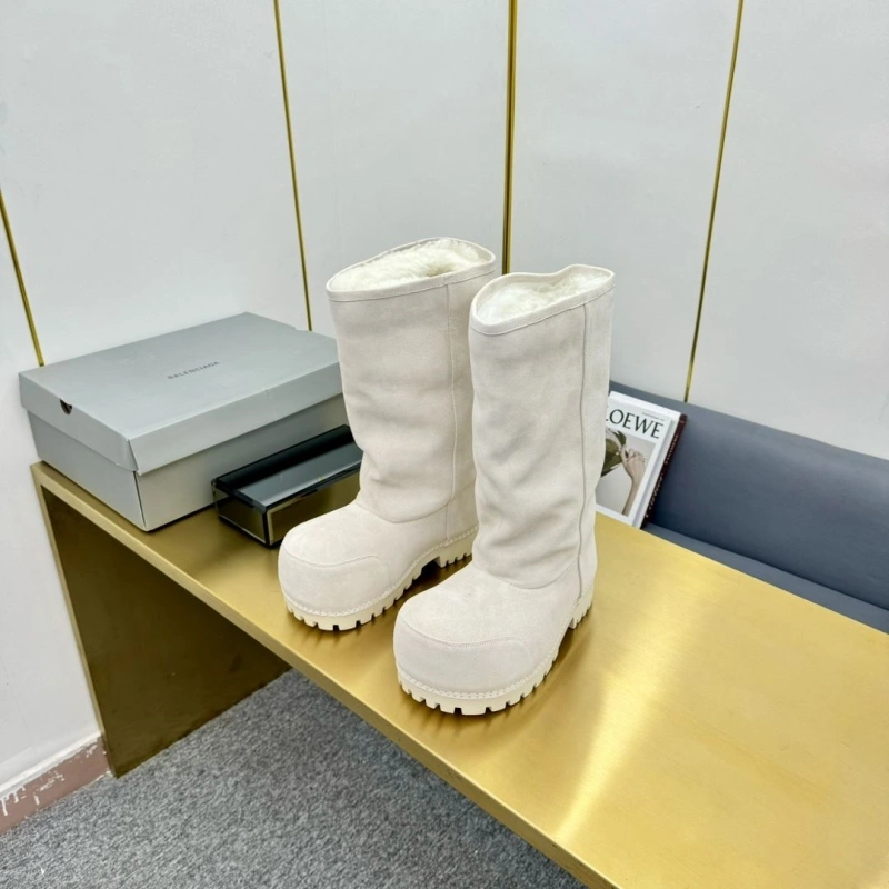 NewStyle Bxlxnciaga Boots 109779