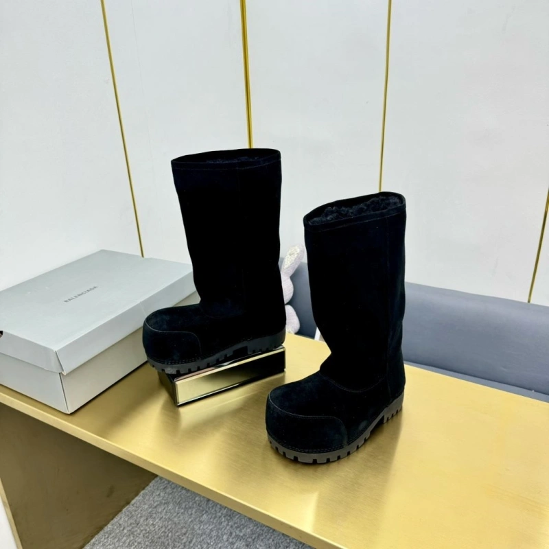 Classic Bxlxnciaga Boots 109770