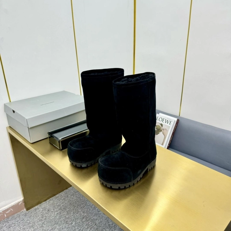 Classic Bxlxnciaga Boots 109770