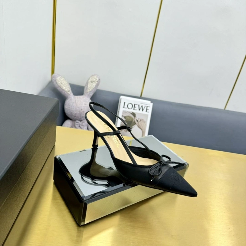 Fashionable Chxnxl Sandals 126639