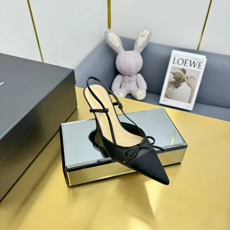 Fashionable Chxnxl Sandals 126639
