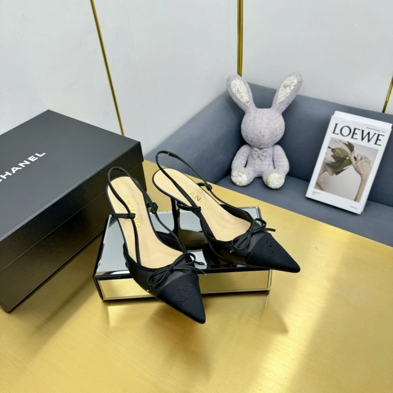 Fashionable Chxnxl Sandals 126639