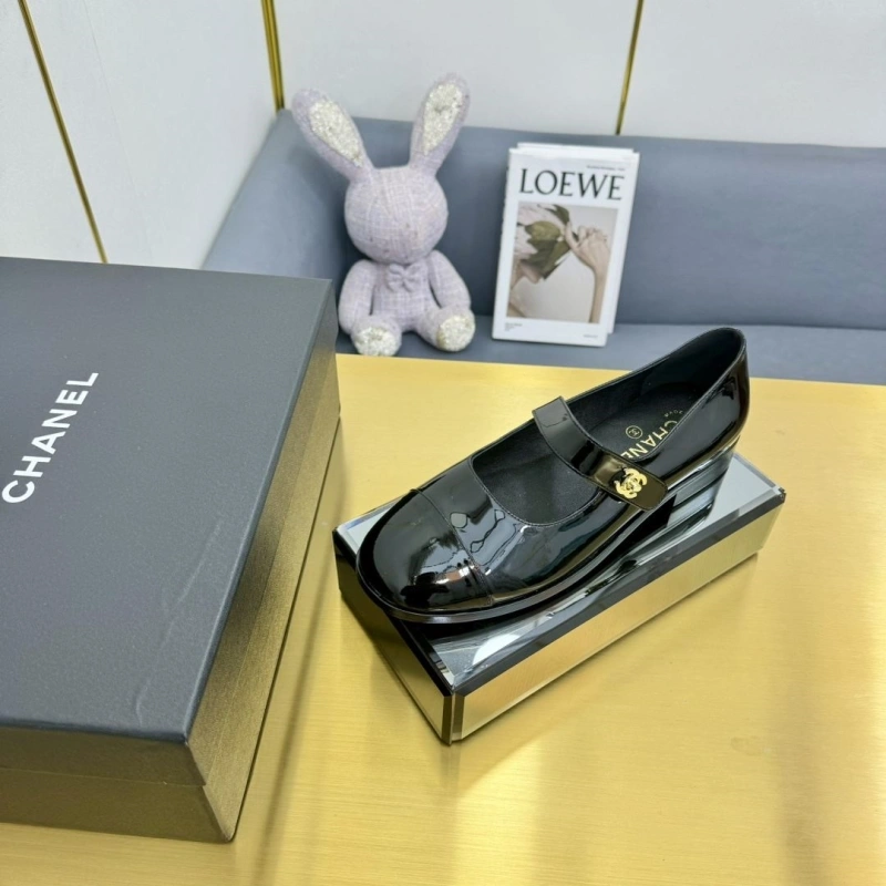 Bright Chxnxl Flat Shoes 126766